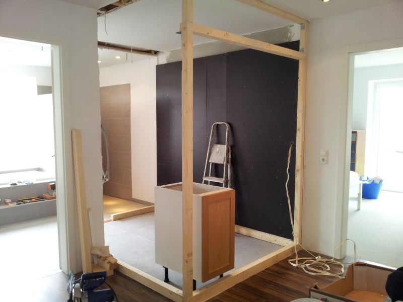 DIY // Sauna selber bauen: Start Holzkonstruktion | familiethimm.de